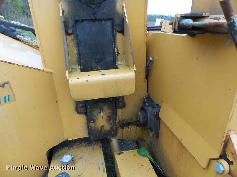 image for item BM9627 Vermeer BC935 wood chipper