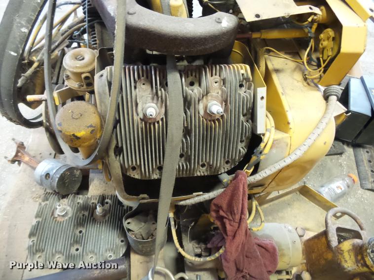 image for item BM9627 Vermeer BC935 wood chipper