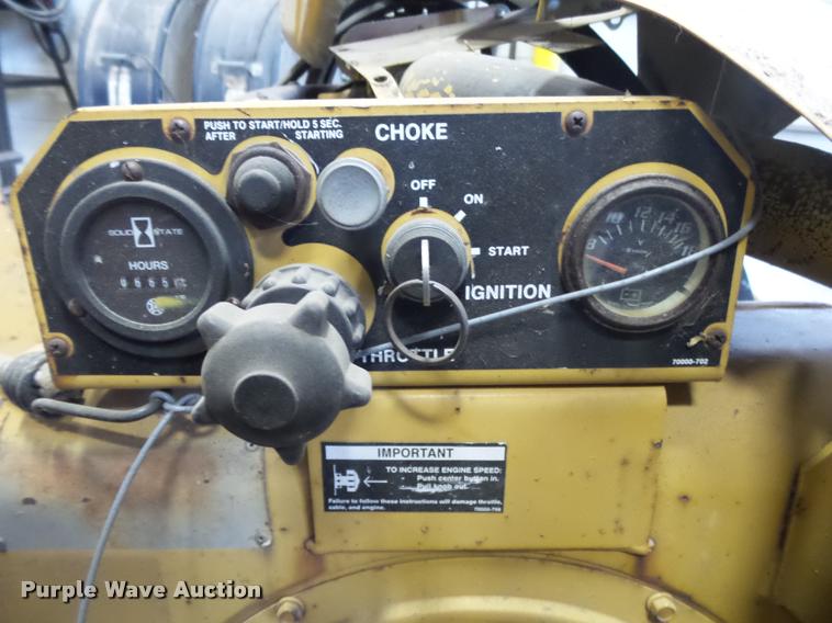 image for item BM9627 Vermeer BC935 wood chipper