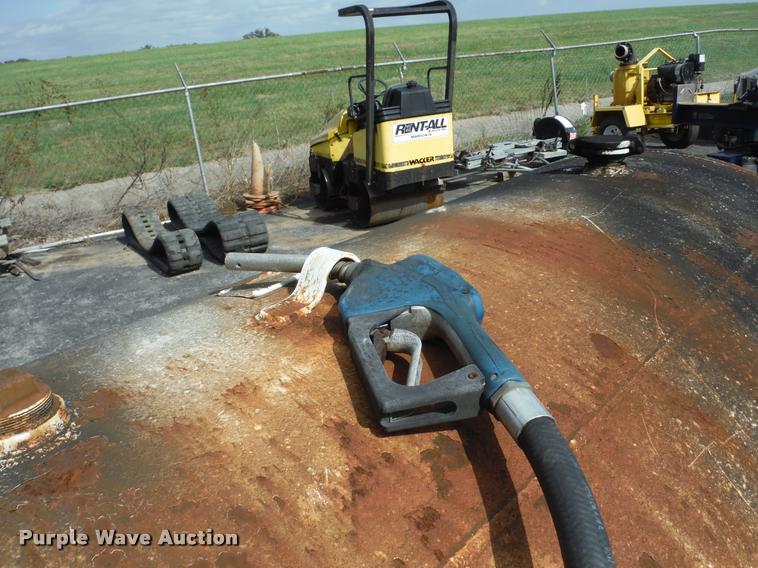 image for item CC9504 1993 fuel tank