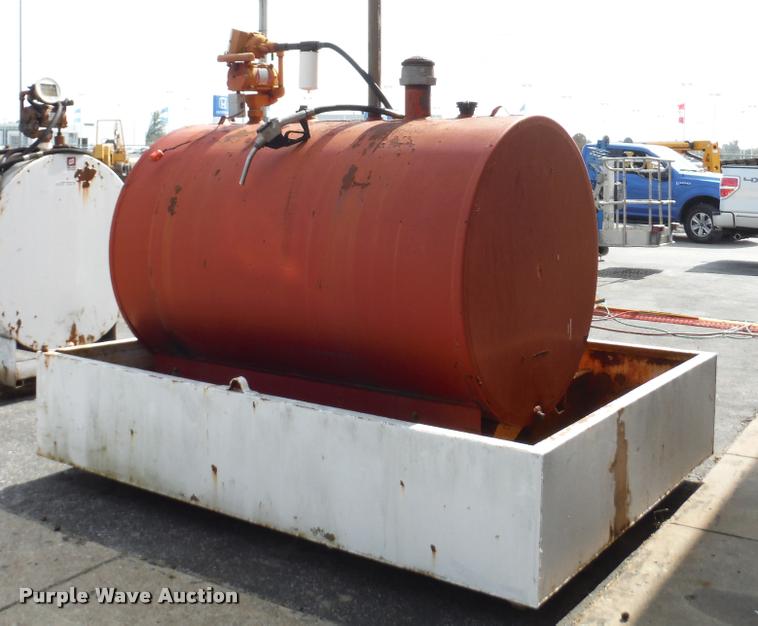 image for item CC9505 1985 fuel tank