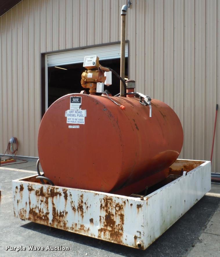 image for item CC9505 1985 fuel tank