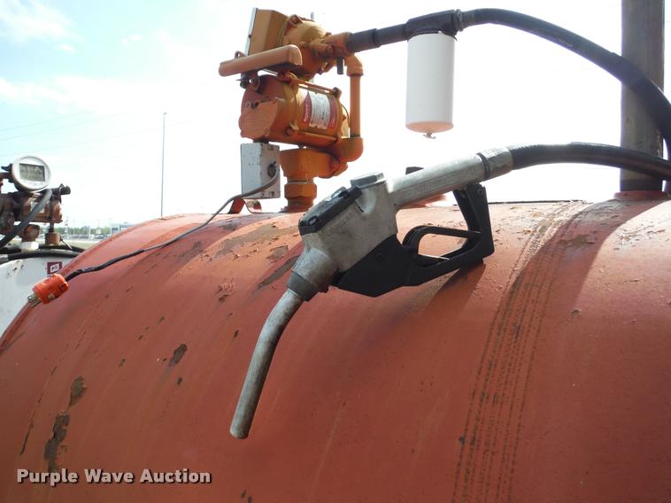 image for item CC9505 1985 fuel tank