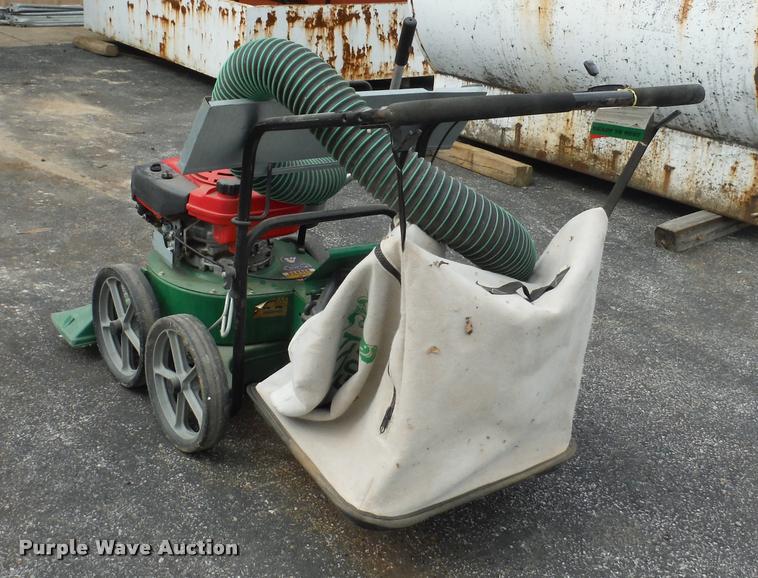 image for item CC9513 1997 Billy Goat KD510H lawn vacuum