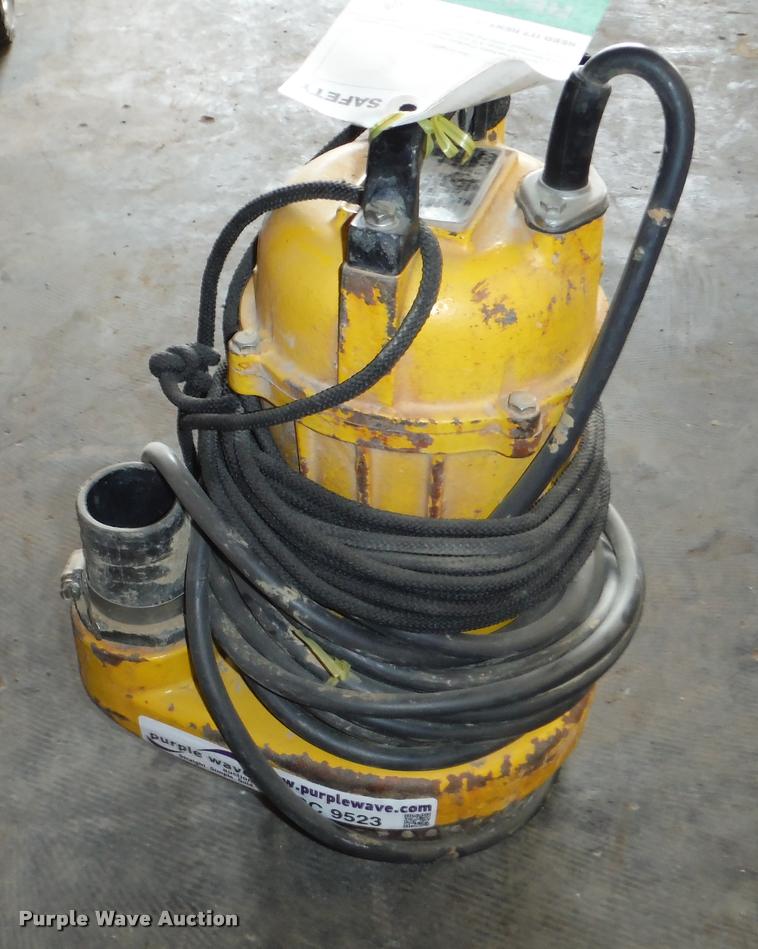 image for item CC9523 Wacker STP400 submersible pump