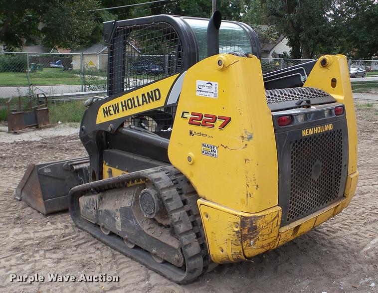 image for item DA2875 2011 New Holland C227 skid steer