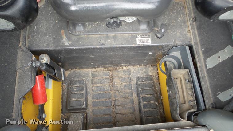 image for item DA2875 2011 New Holland C227 skid steer