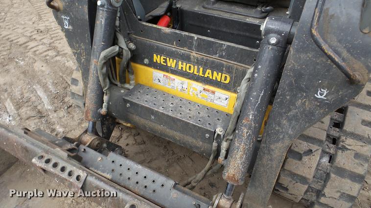 image for item DA2875 2011 New Holland C227 skid steer
