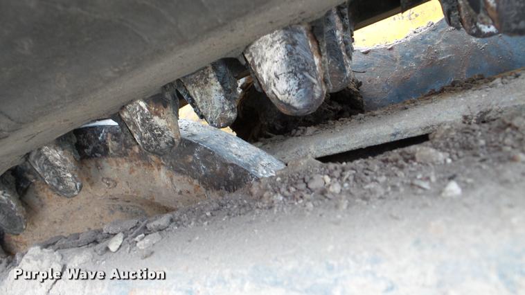 image for item DA2875 2011 New Holland C227 skid steer