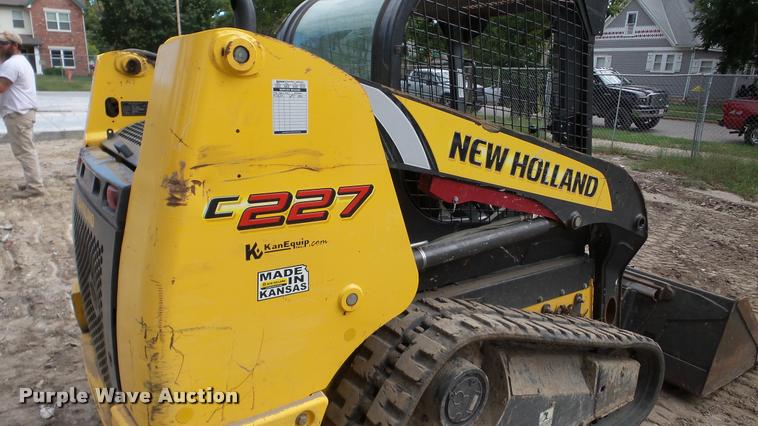 image for item DA2875 2011 New Holland C227 skid steer