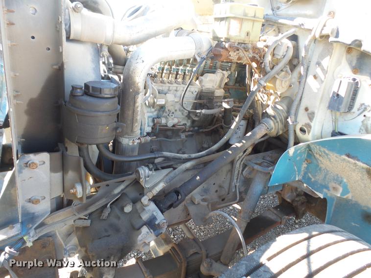 image for item DA3767 1995 International 4900 flatbed truck