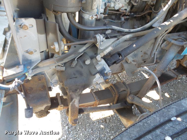 image for item DA3767 1995 International 4900 flatbed truck