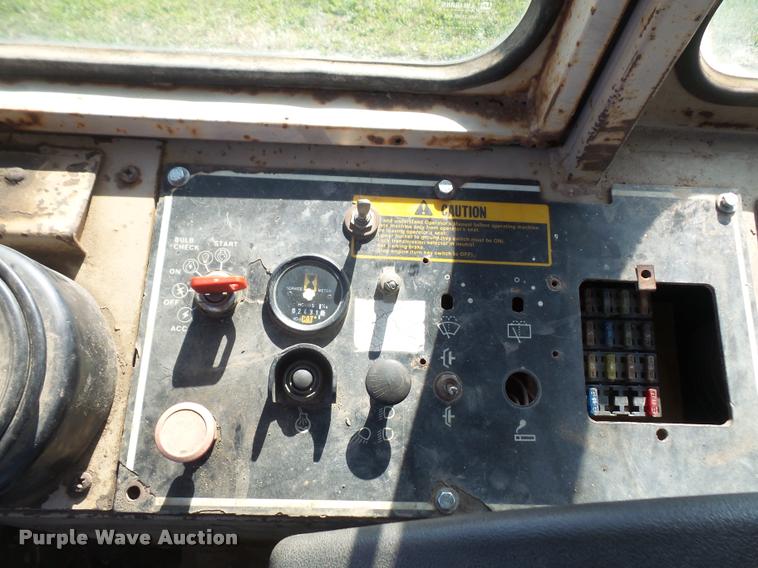 image for item DA3773 1988 John Deere 644E wheel loader