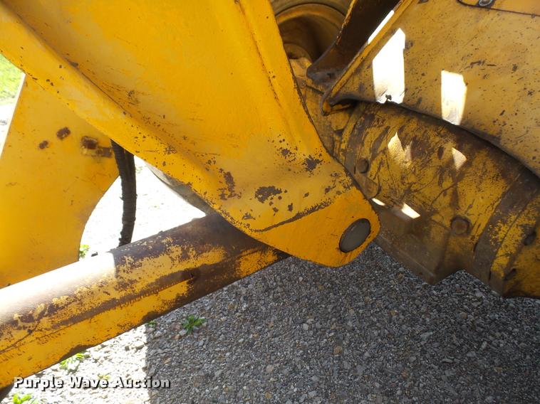 image for item DA3773 1988 John Deere 644E wheel loader