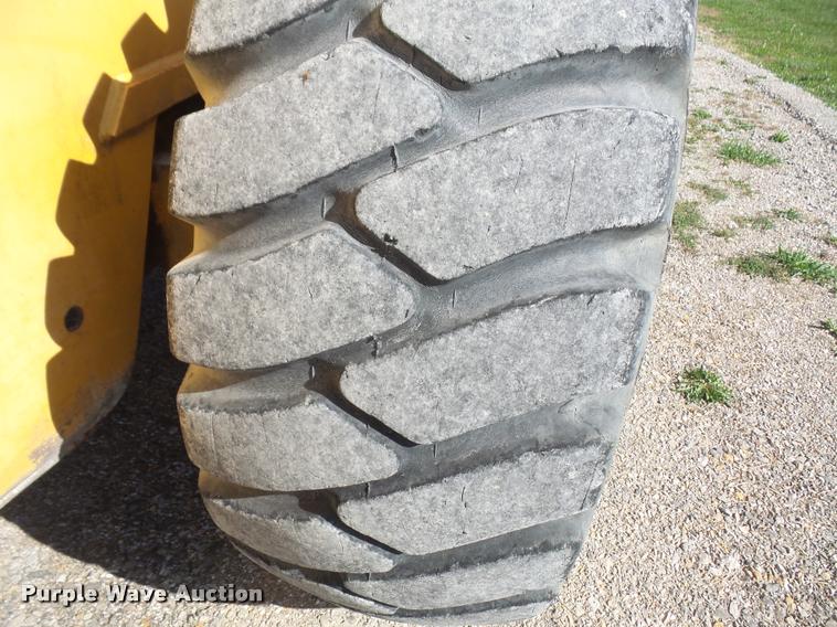 image for item DA3773 1988 John Deere 644E wheel loader