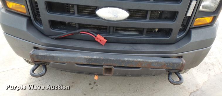 image for item DA3822 2007 Ford F550 bucket truck