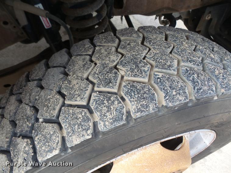 image for item DA3822 2007 Ford F550 bucket truck