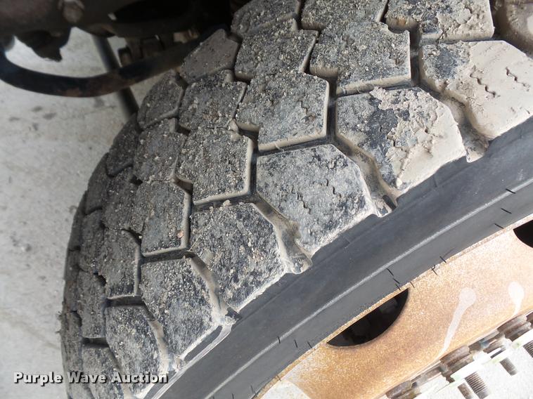 image for item DA3822 2007 Ford F550 bucket truck