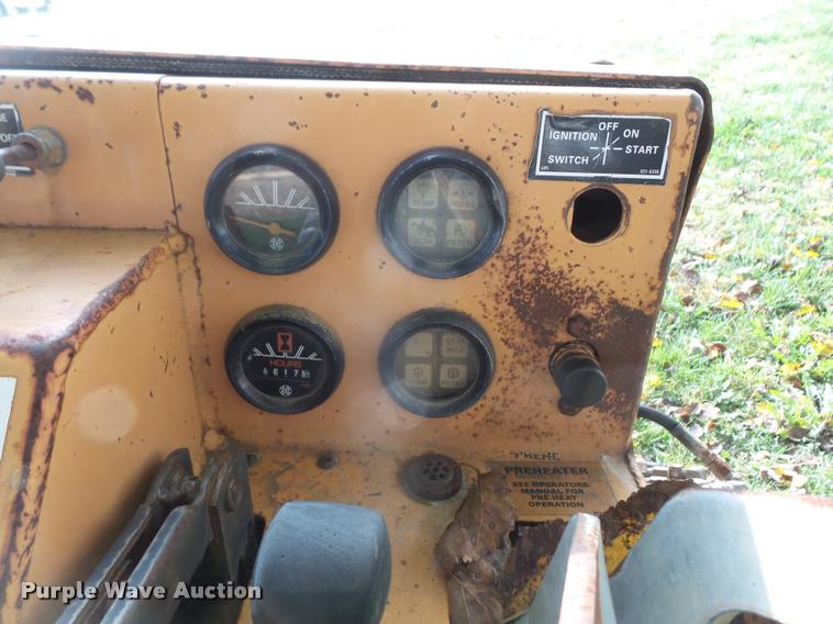 image for item DA3898 Case Maxi Sneaker Series B cable plow