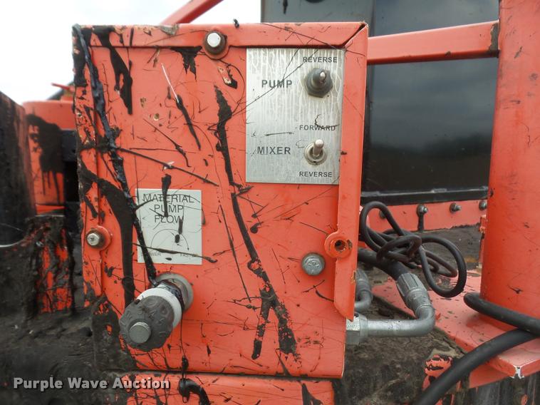 image for item DA3917 2003 Craftco Super Shot SS125 pot hole patcher