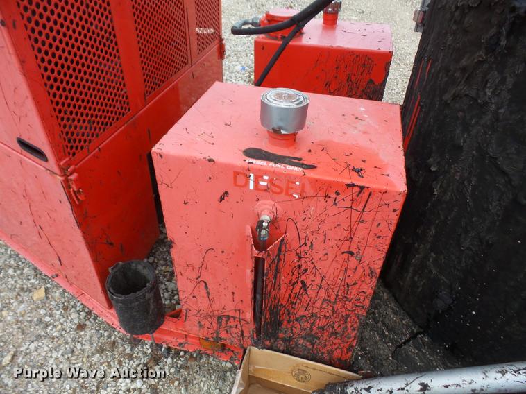 image for item DA3917 2003 Craftco Super Shot SS125 pot hole patcher