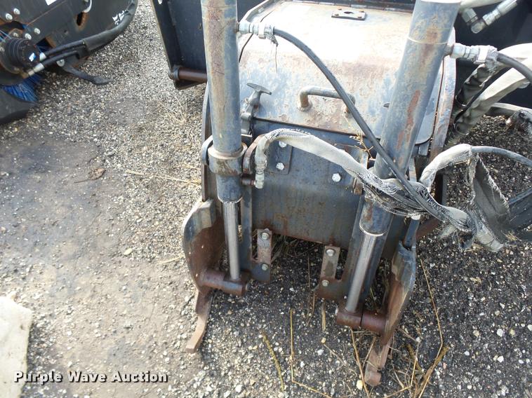 image for item DA4253 Bobcat skid steer planer