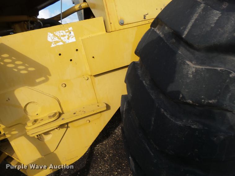 image for item DA4255 1989 Dresser 540 wheel loader