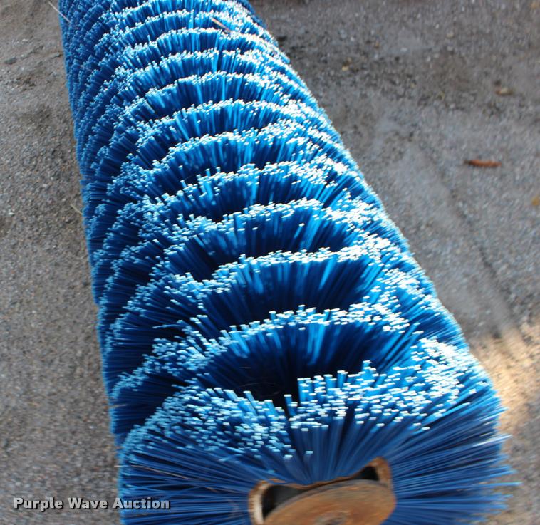 image for item DA4274 2007 Bobcat Sweeper broom