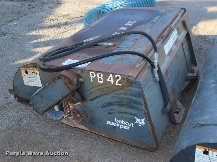image for item DA4275 Bobcat Sweeper broom