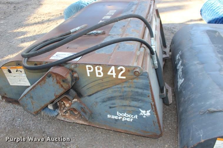 image for item DA4275 Bobcat Sweeper broom