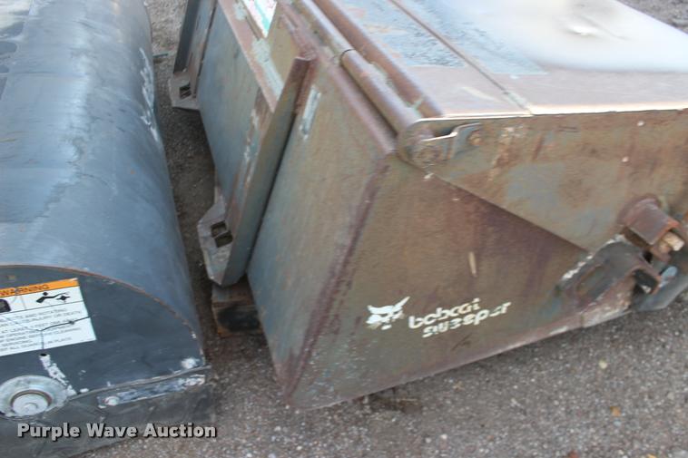 image for item DA4275 Bobcat Sweeper broom