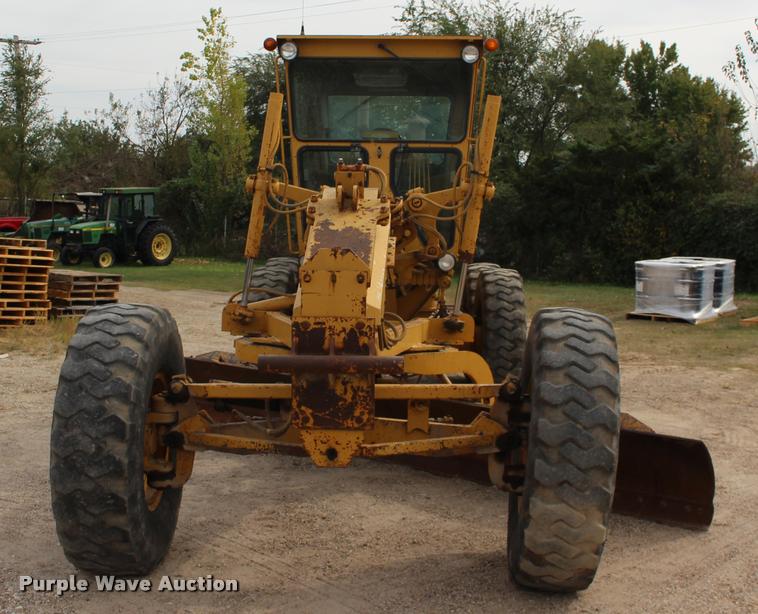 image for item DA4290 1988 Caterpillar 120G motor grader