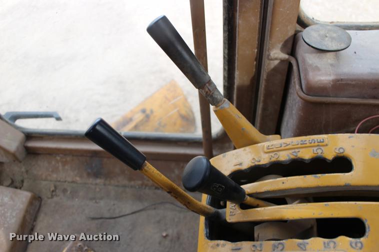 image for item DA4290 1988 Caterpillar 120G motor grader