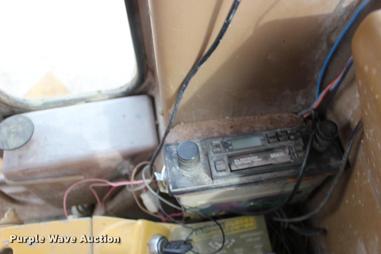 image for item DA4290 1988 Caterpillar 120G motor grader