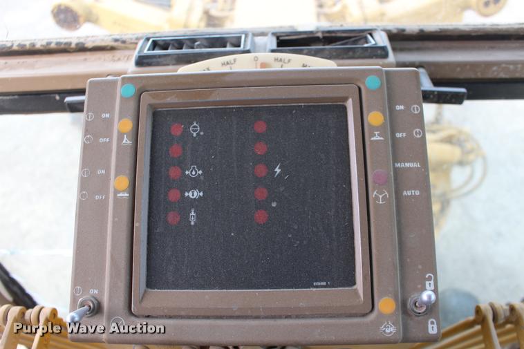 image for item DA4290 1988 Caterpillar 120G motor grader