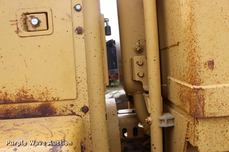 image for item DA4290 1988 Caterpillar 120G motor grader