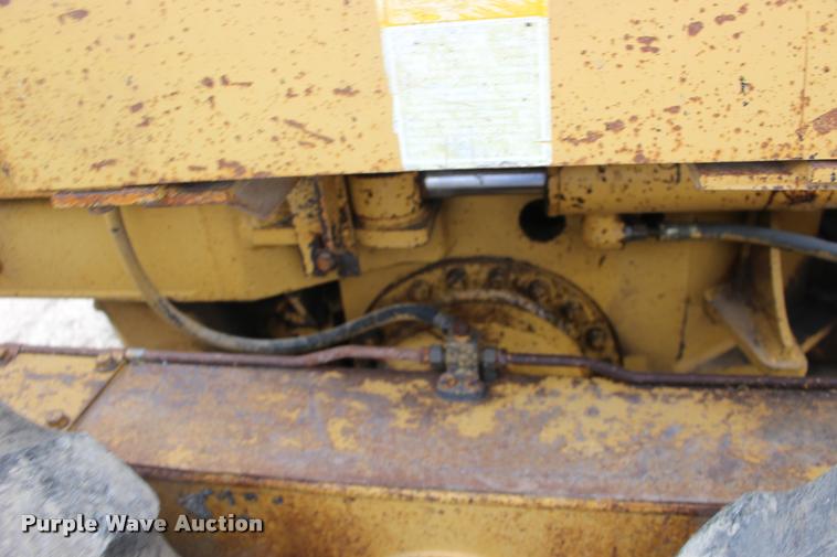 image for item DA4290 1988 Caterpillar 120G motor grader