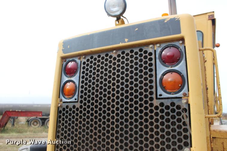 image for item DA4290 1988 Caterpillar 120G motor grader