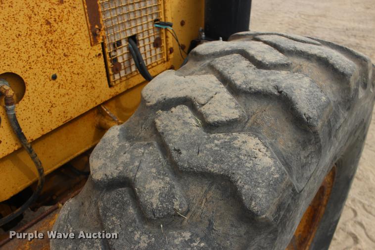 image for item DA4290 1988 Caterpillar 120G motor grader