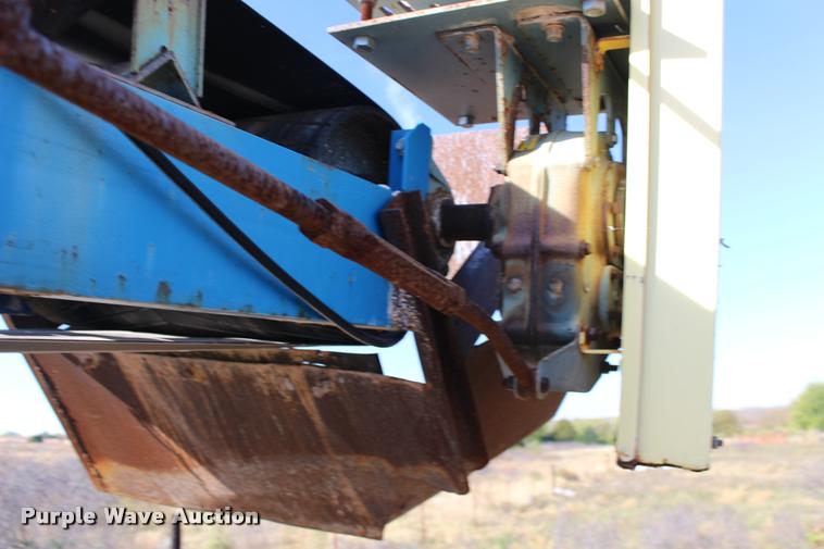 image for item DA4357 Hoover CF30-44 aggregate conveyor