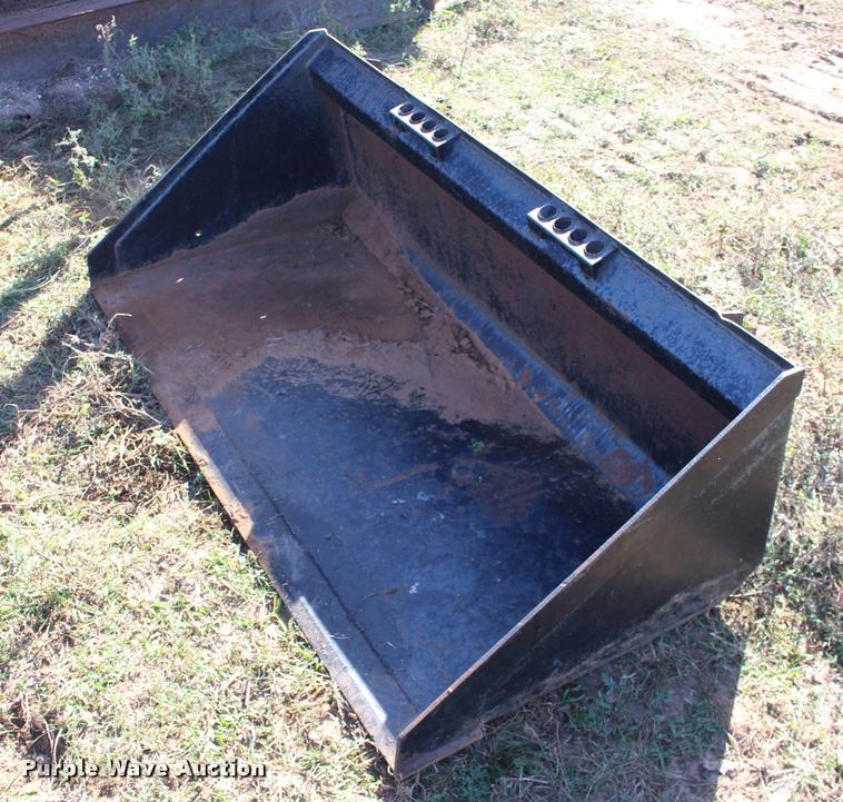 image for item DA4361 Skid steer bucket