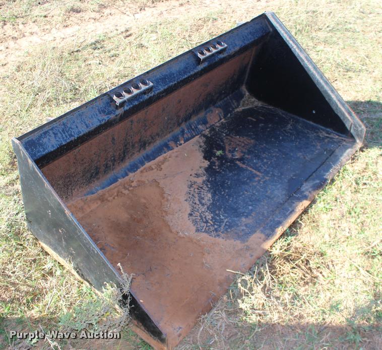 image for item DA4361 Skid steer bucket