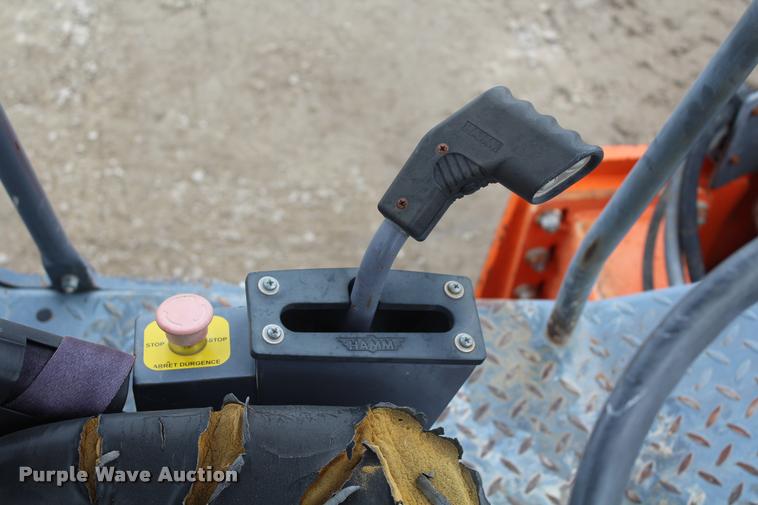 image for item DA4919 Hamm 3412P single drum roller