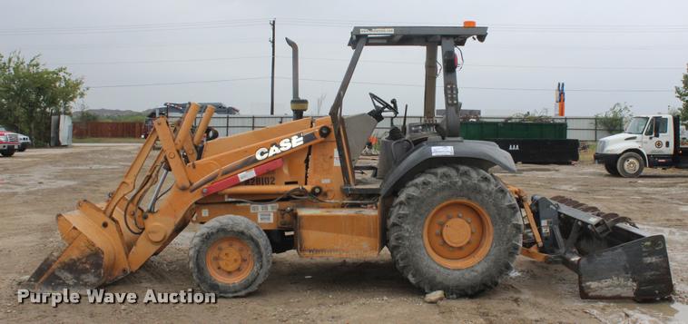 image for item DA4922 2005 Case 570M XT landscape tractor