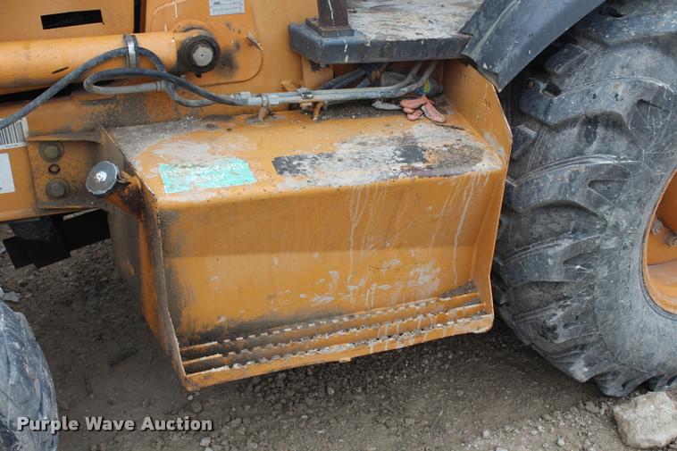 image for item DA4922 2005 Case 570M XT landscape tractor