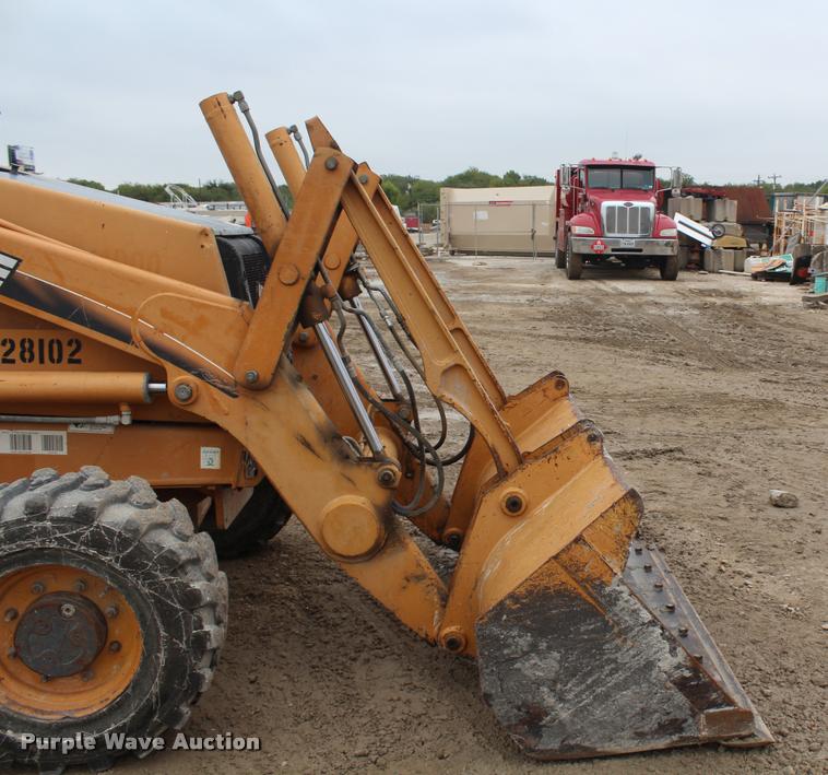 image for item DA4922 2005 Case 570M XT landscape tractor