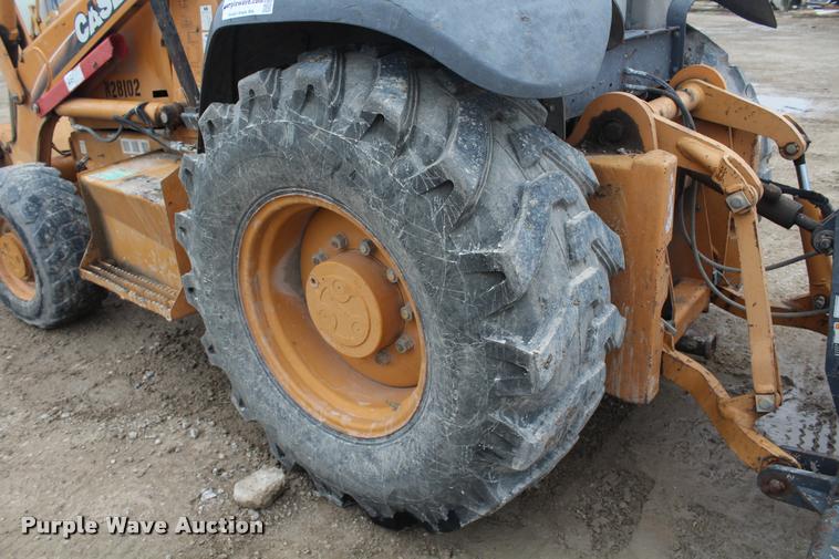 image for item DA4922 2005 Case 570M XT landscape tractor