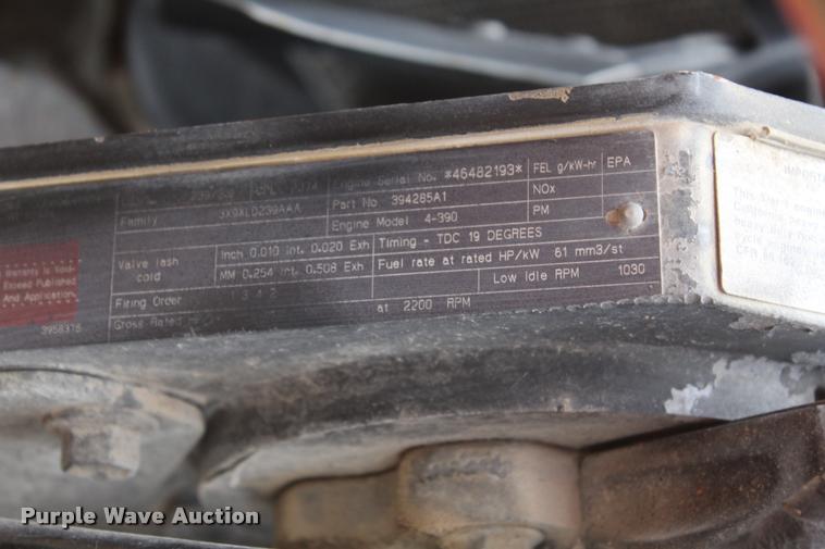 image for item DA4922 2005 Case 570M XT landscape tractor