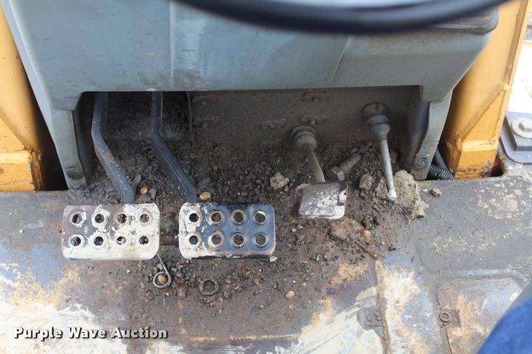 image for item DA4923 1996 Case 570L XT landscape tractor