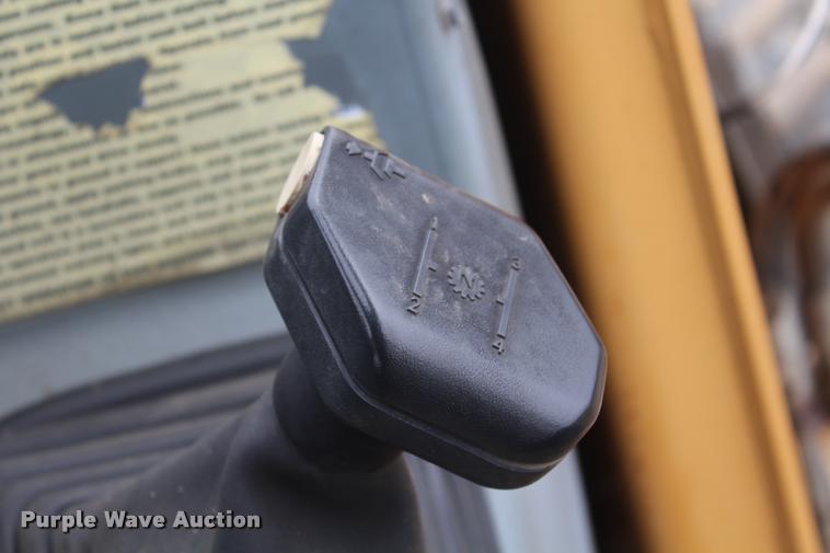 image for item DA4923 1996 Case 570L XT landscape tractor